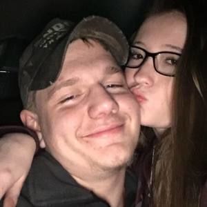 Meet your Posher, Logan